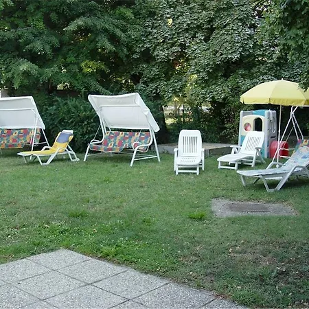Guest house Sissi Vonyarcvashegy-balaton *
